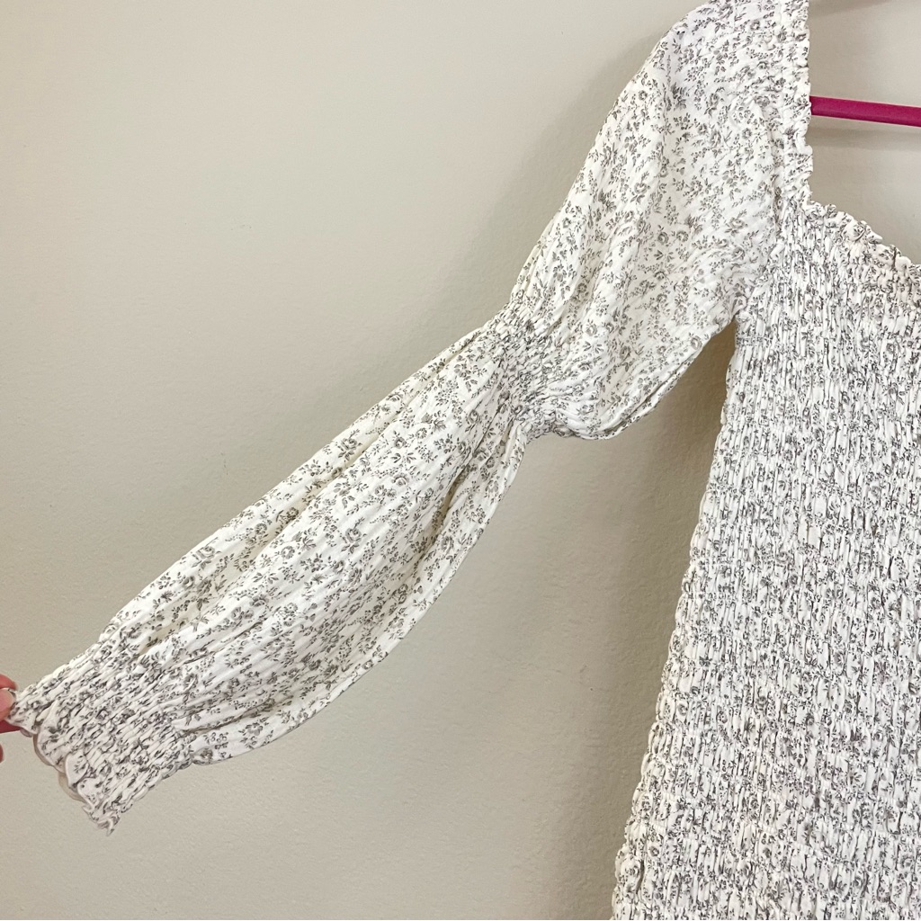 Nwt Nothing Fits But Ichika Floral Long Sleeve Smocked Maternity Dress Size S/M — image 3 of 8